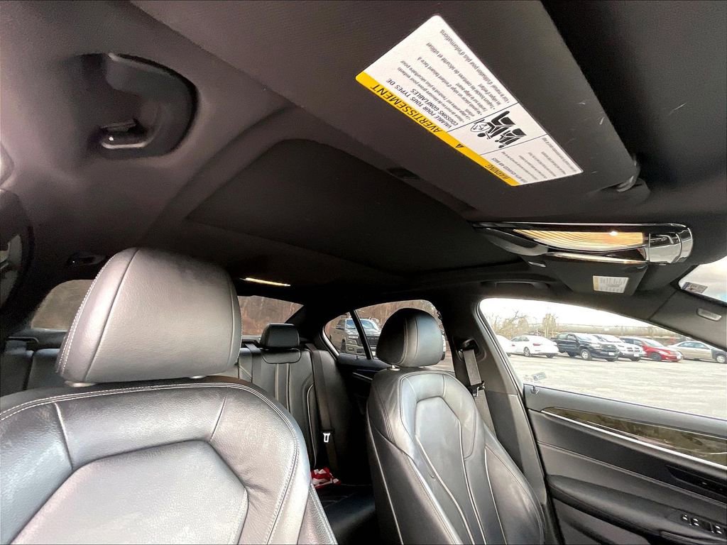 Used 2021 BMW 530i xDrive w/ Convenience Package AWD/4WD image 7