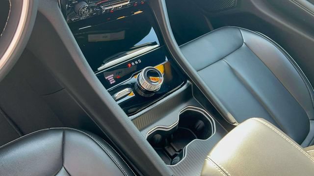 Used 2024 Jeep Grand Cherokee Limited w/ Black Appearance Package AWD/4WD image 19