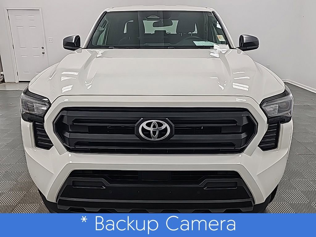 Used 2024 Toyota Tacoma SR image 4