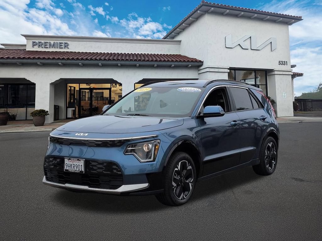 Certified 2023 Kia Niro Wind FWD image 4