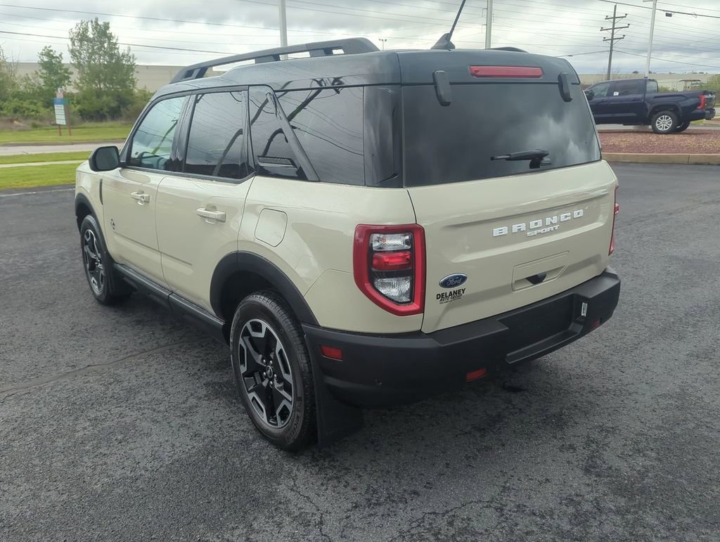 Used 2024 Ford Bronco Sport Outer Banks w/ Tech Package AWD/4WD image 6