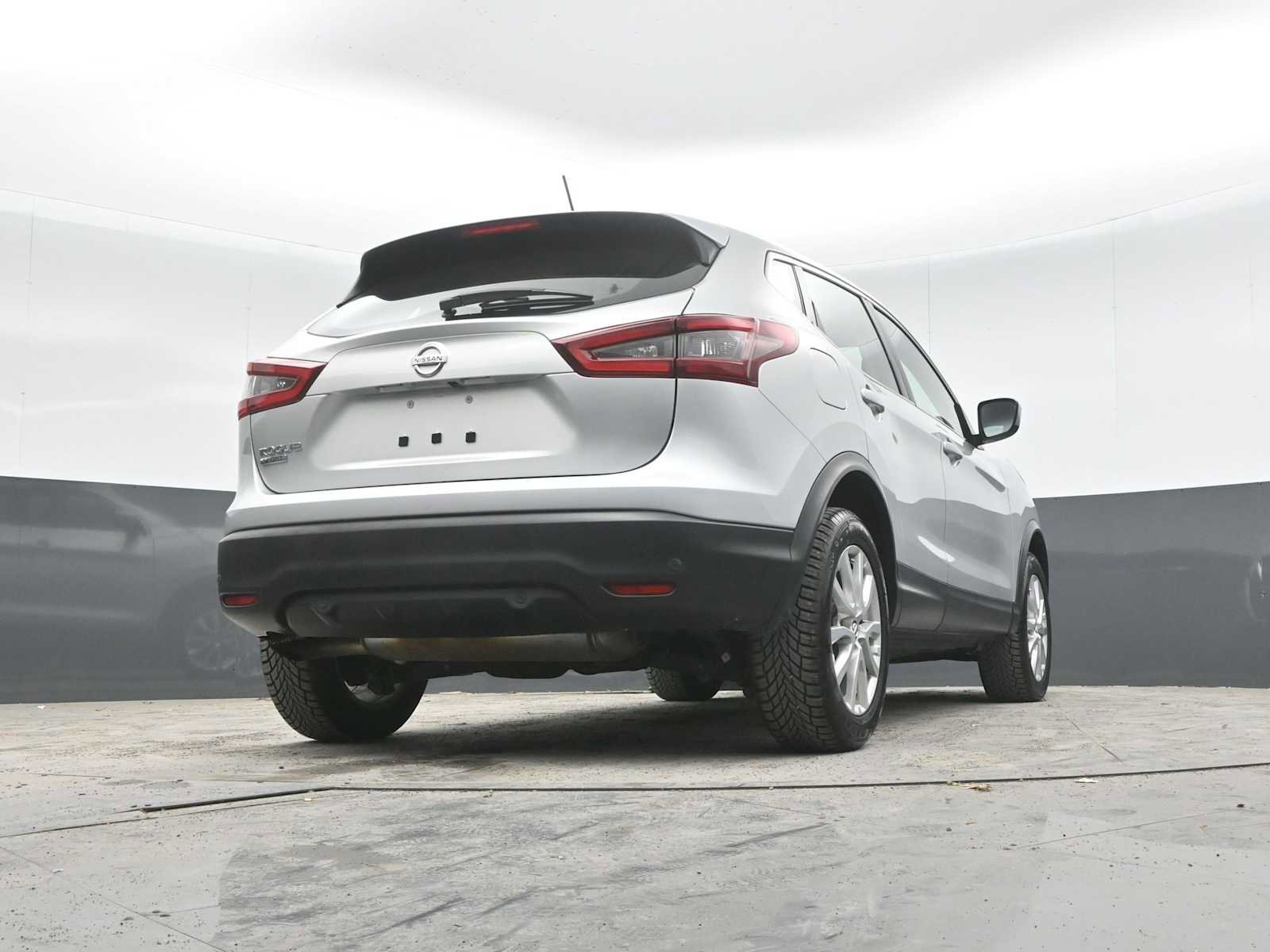 Used 2021 Nissan Rogue Sport S FWD image 47