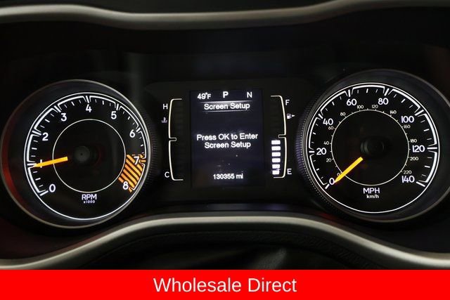 Used 2015 Jeep Cherokee Latitude w/ Cold Weather Group AWD/4WD image 14
