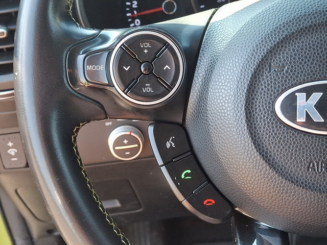 Used 2016 Kia Soul + w/ Audio Package FWD image 22