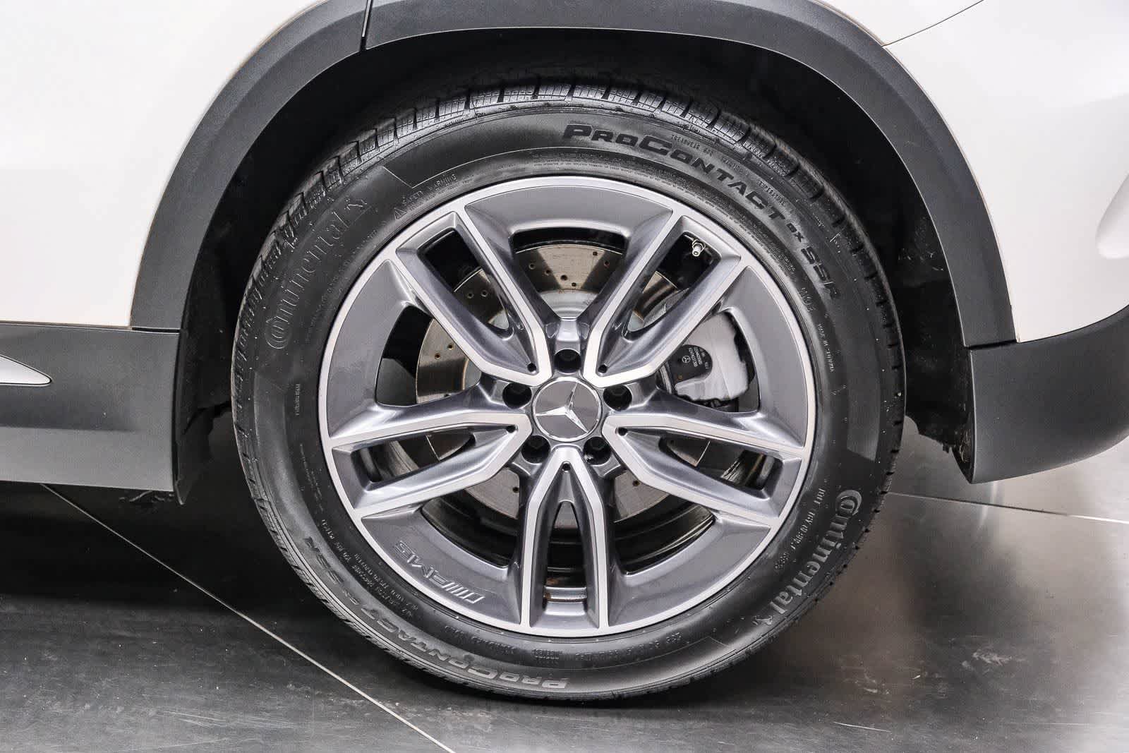 Certified 2023 Mercedes-Benz GLA 35 AMG 4MATIC image 9