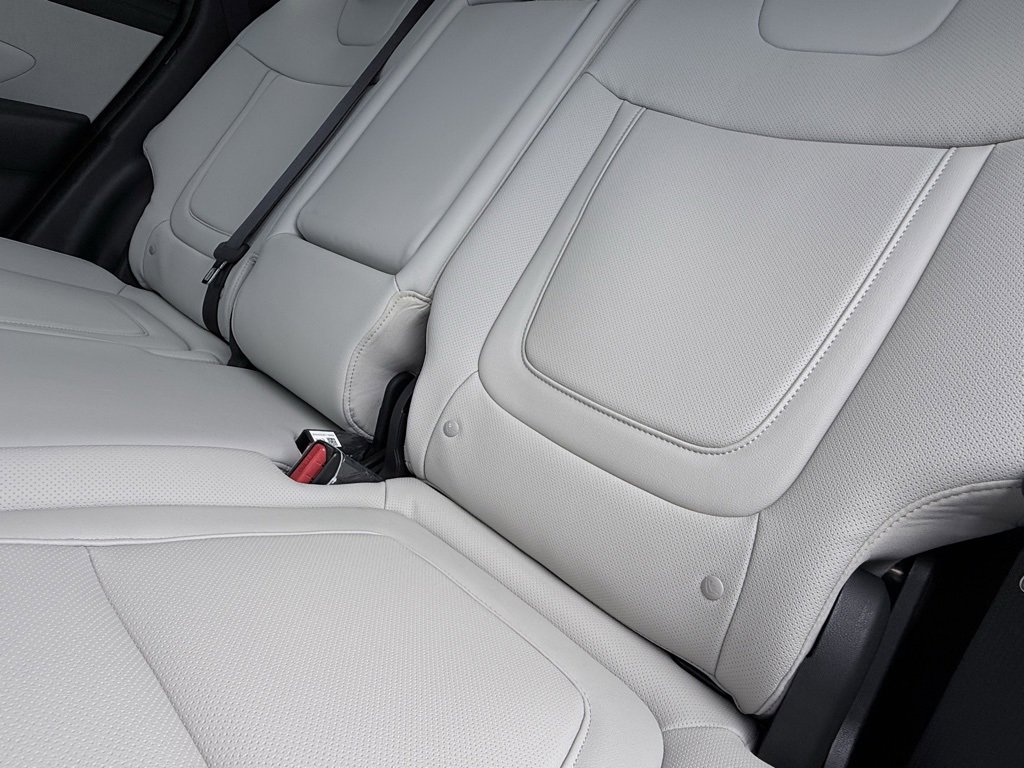 New 2025 Hyundai Tucson SEL image 28