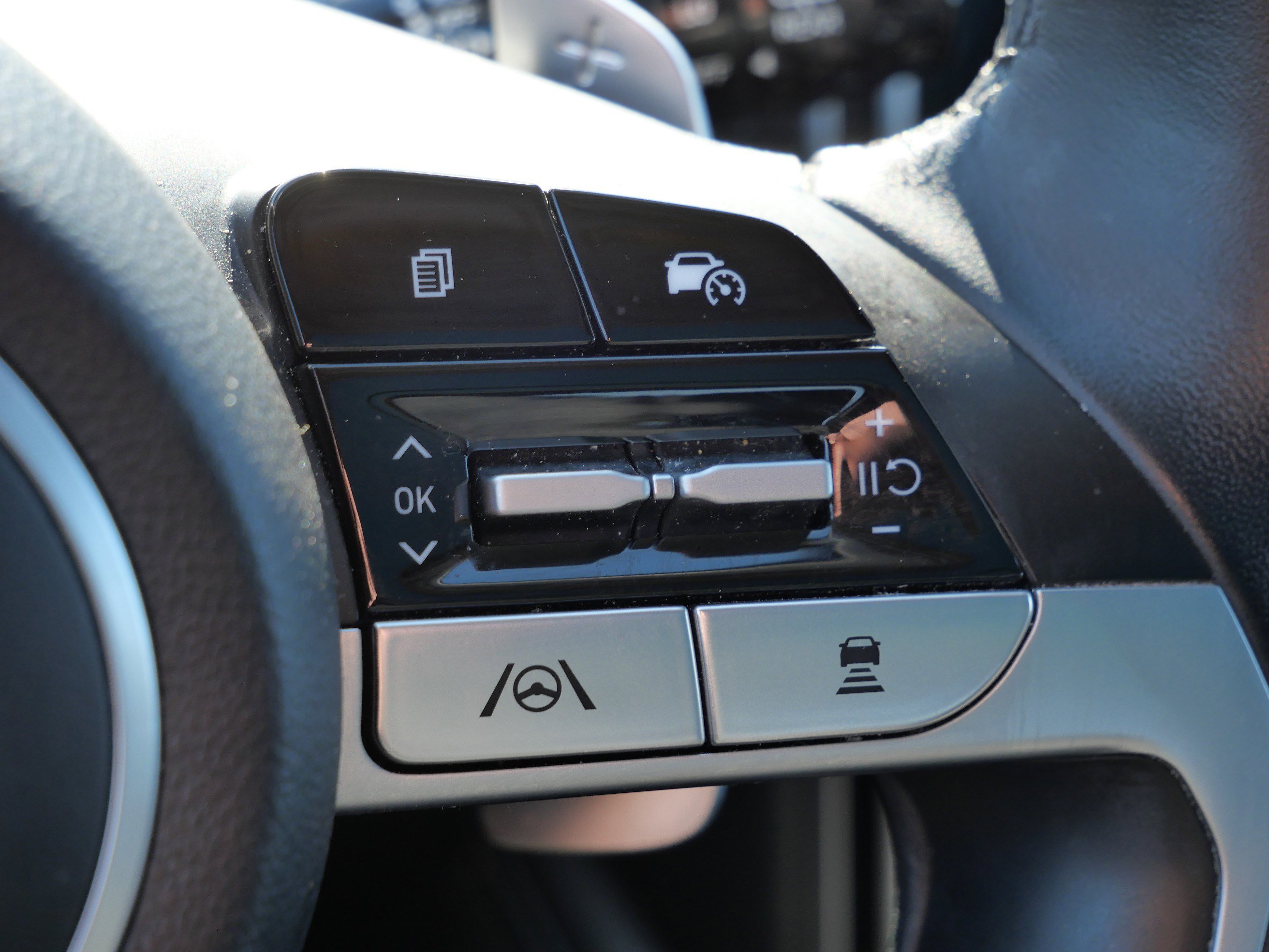 Certified 2022 Hyundai Tucson SEL w/ Cargo Package image 31