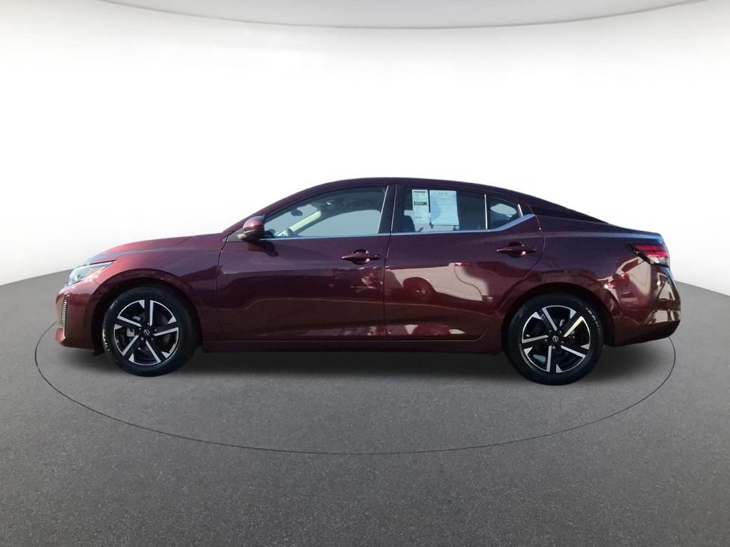 Used 2025 Nissan Sentra SV FWD image 8