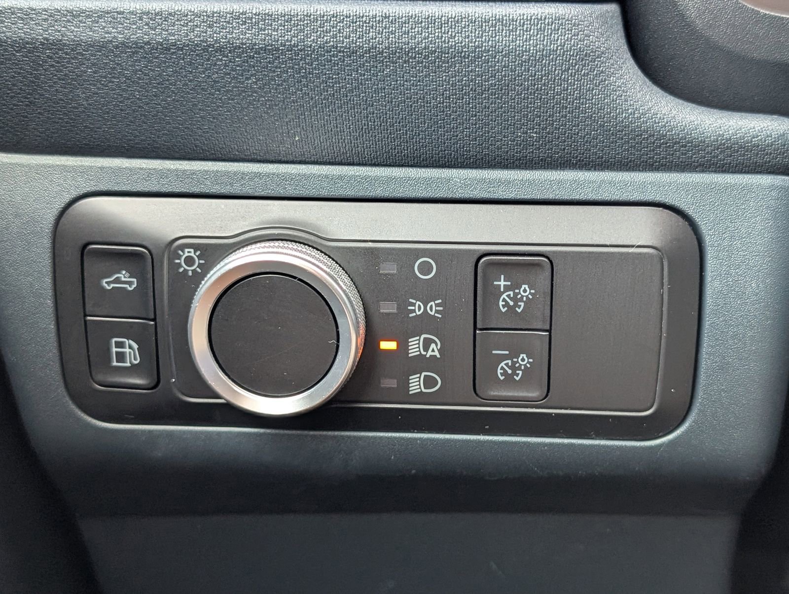 Used 2022 Ford Maverick XL FWD image 33