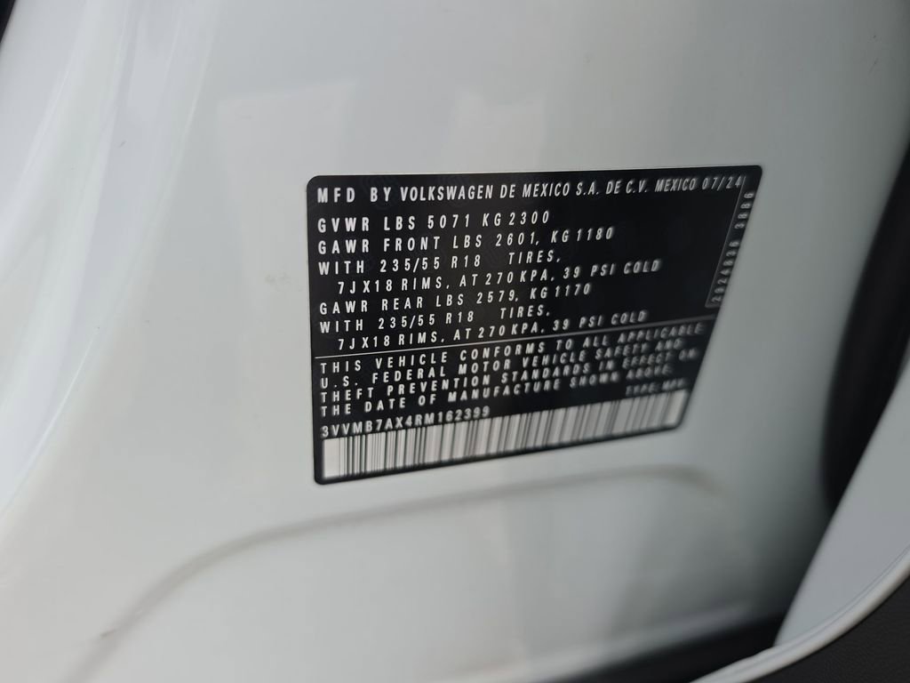 Used 2024 Volkswagen Tiguan SE AWD/4WD image 36