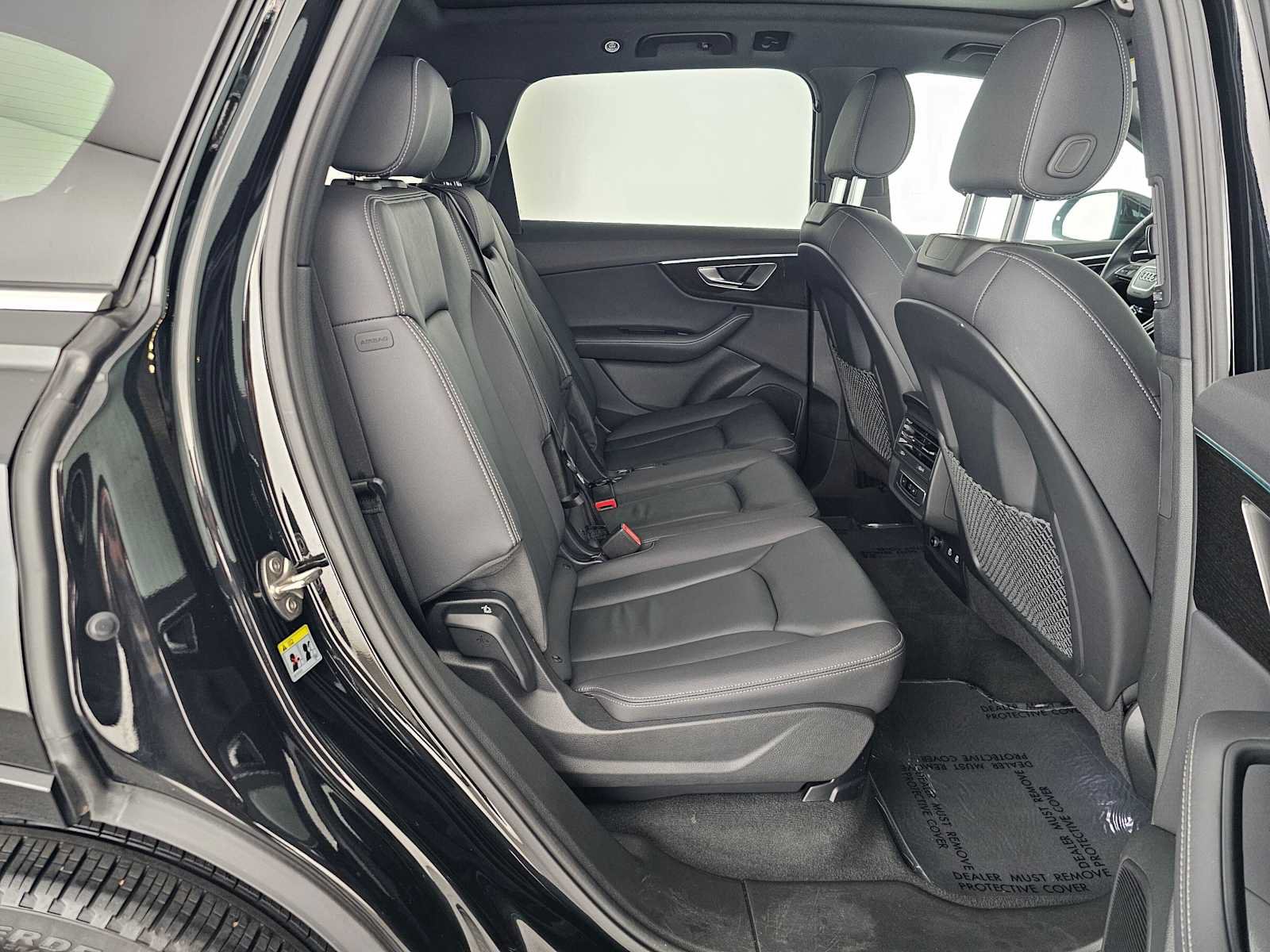 Used 2025 Audi Q7 3.0T Premium Plus AWD/4WD image 12