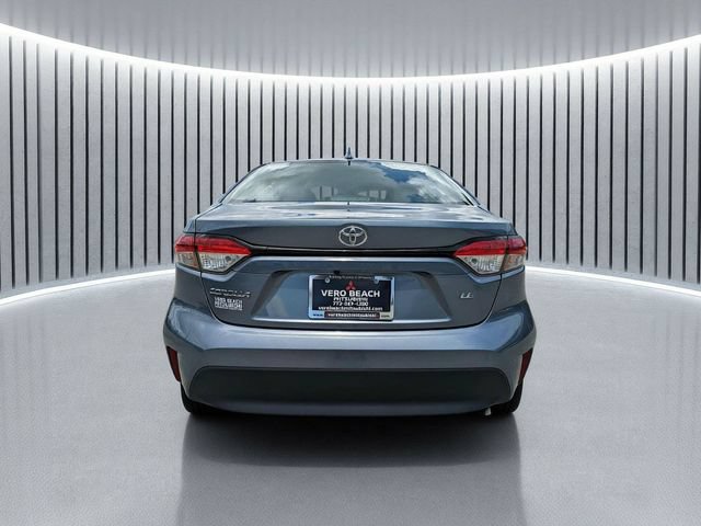 Used 2025 Toyota Corolla LE FWD image 5