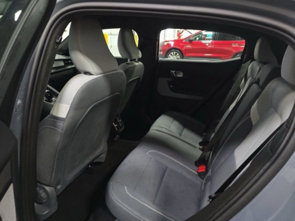 Used 2023 Polestar Polestar 2 AWD/4WD image 14