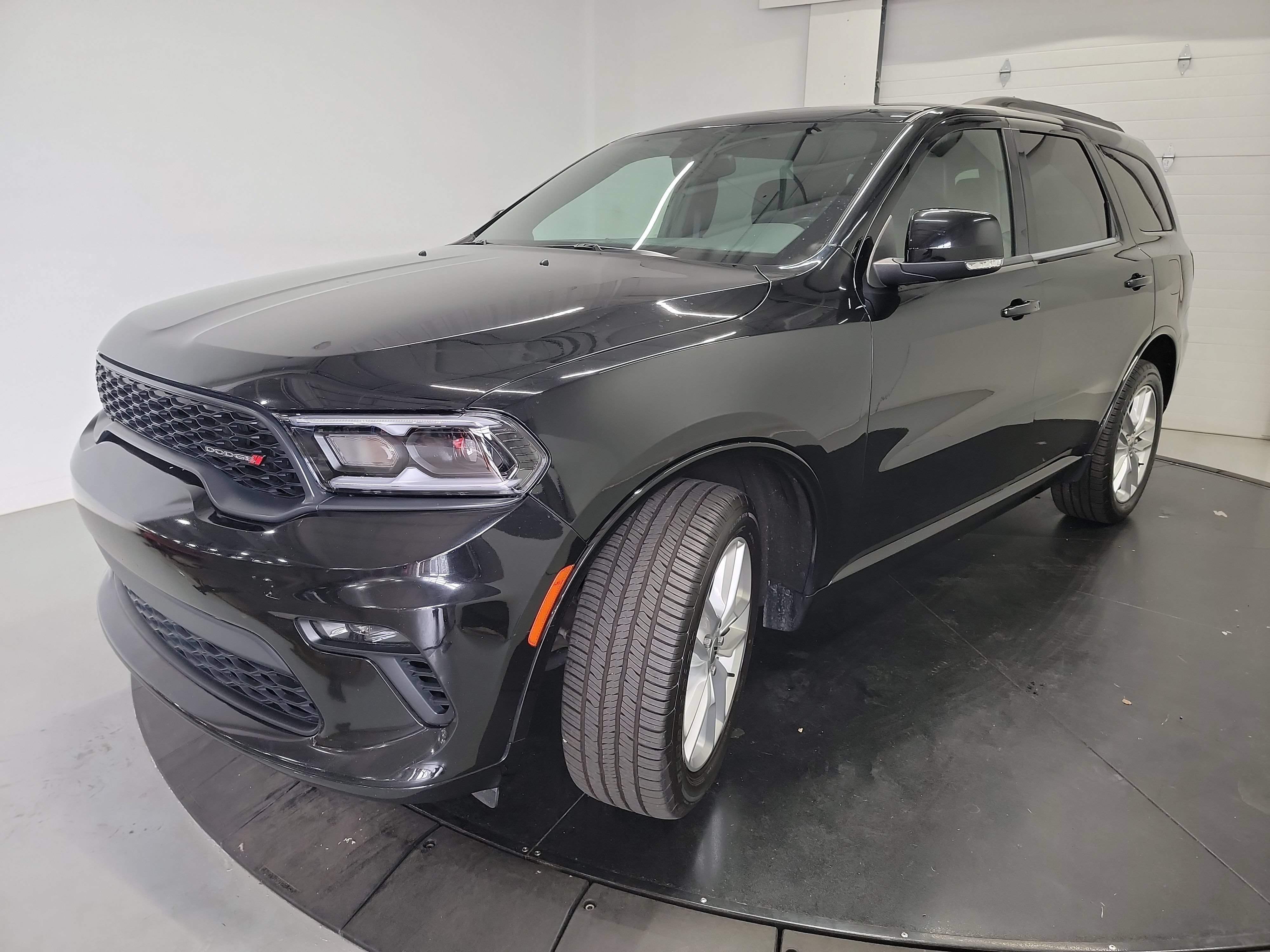 Used 2021 Dodge Durango GT AWD/4WD image 3