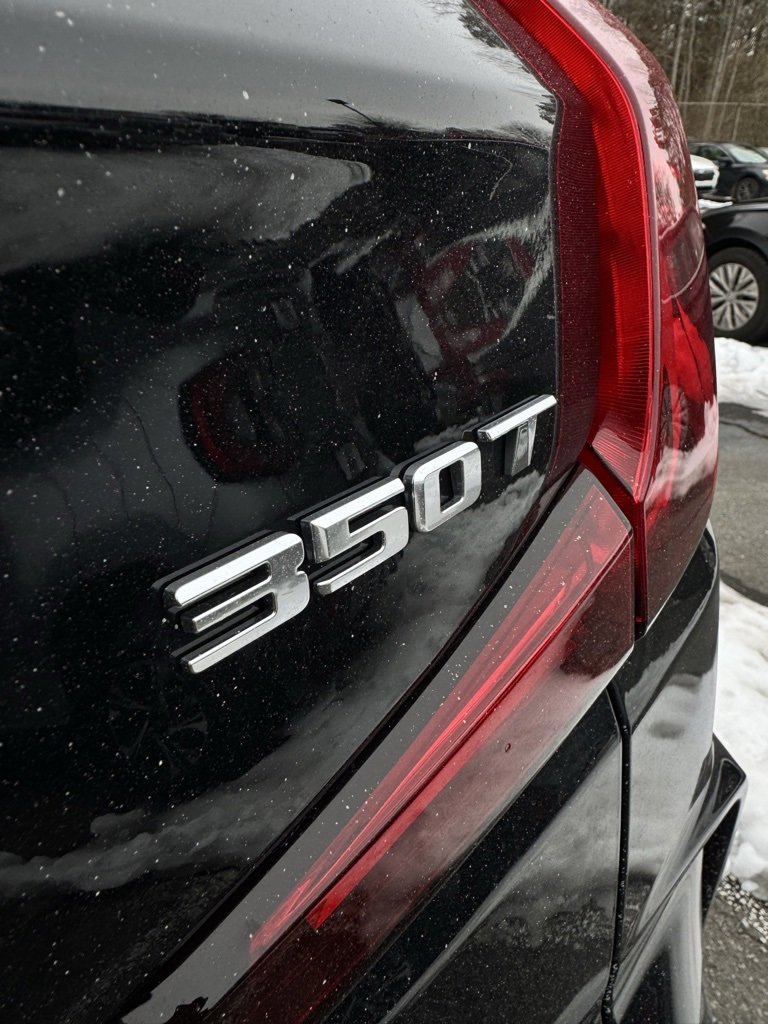 Certified 2025 Cadillac XT4 Premium Luxury image 18