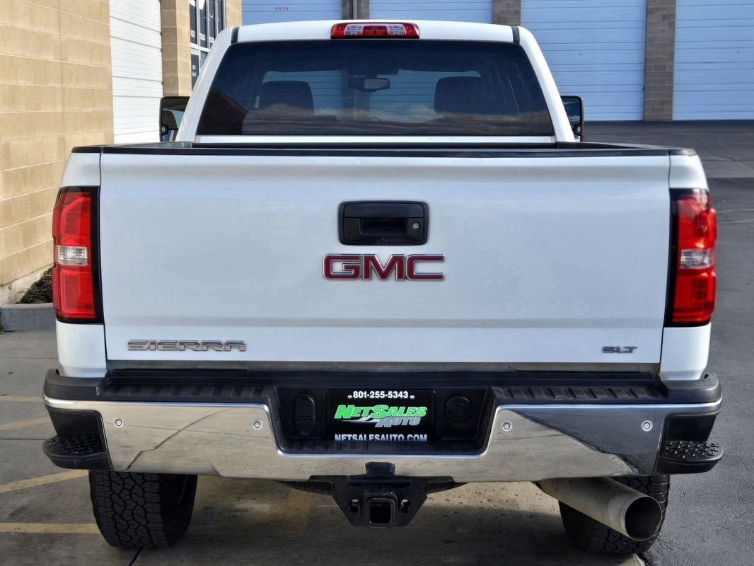Used 2017 GMC Sierra 2500 SLT w/ Duramax Plus Package image 4