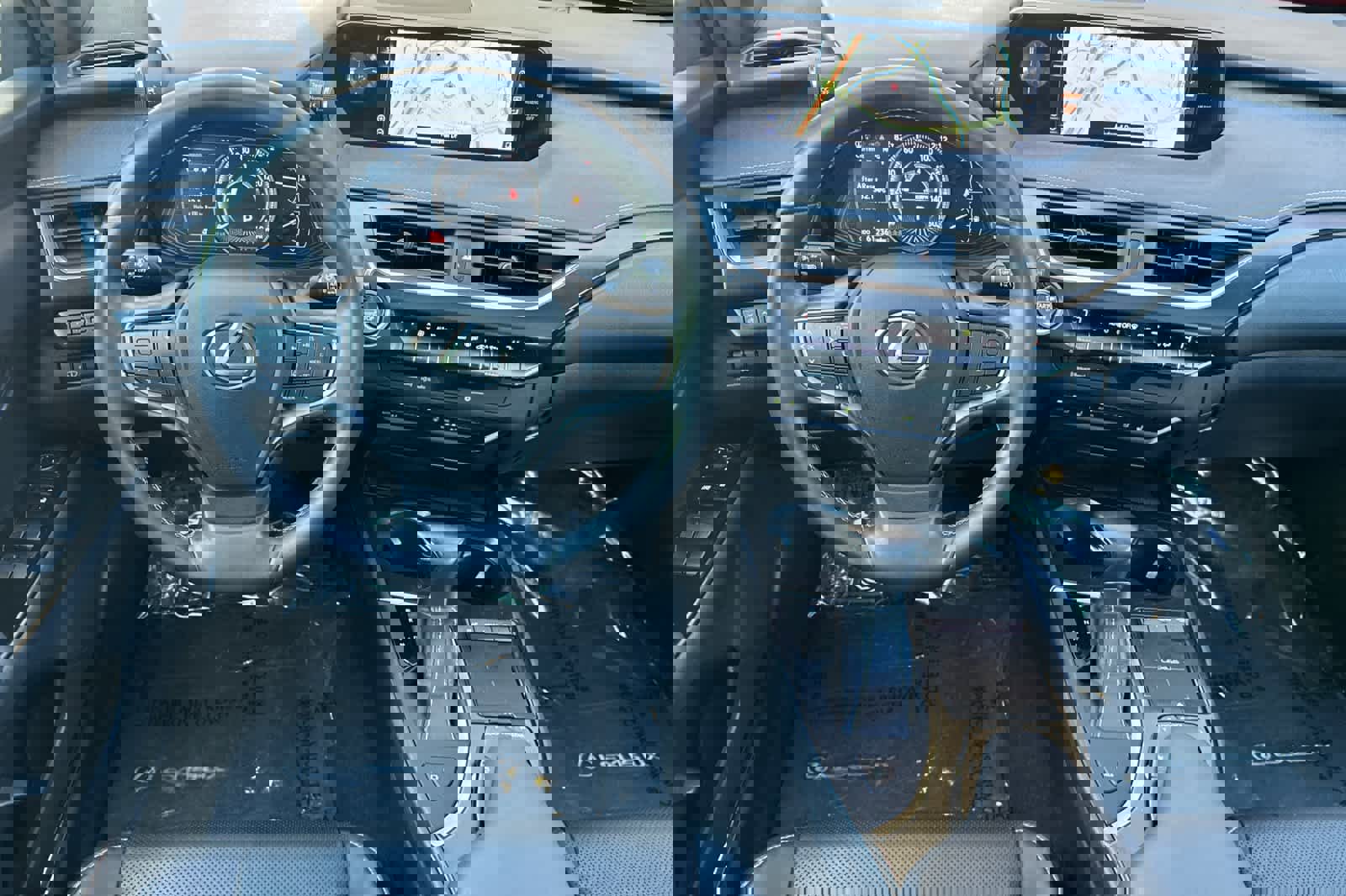 Used 2019 Lexus UX 200 w/ Premium Package image 15