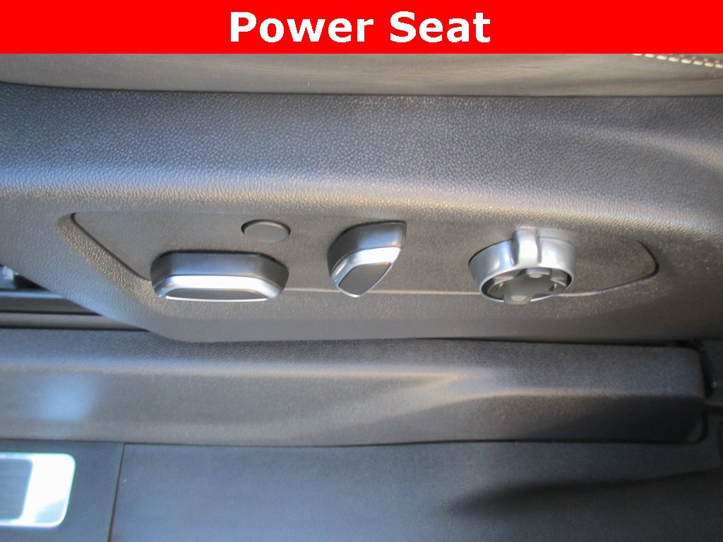 Certified 2025 GMC Sierra 1500 AT4X image 29