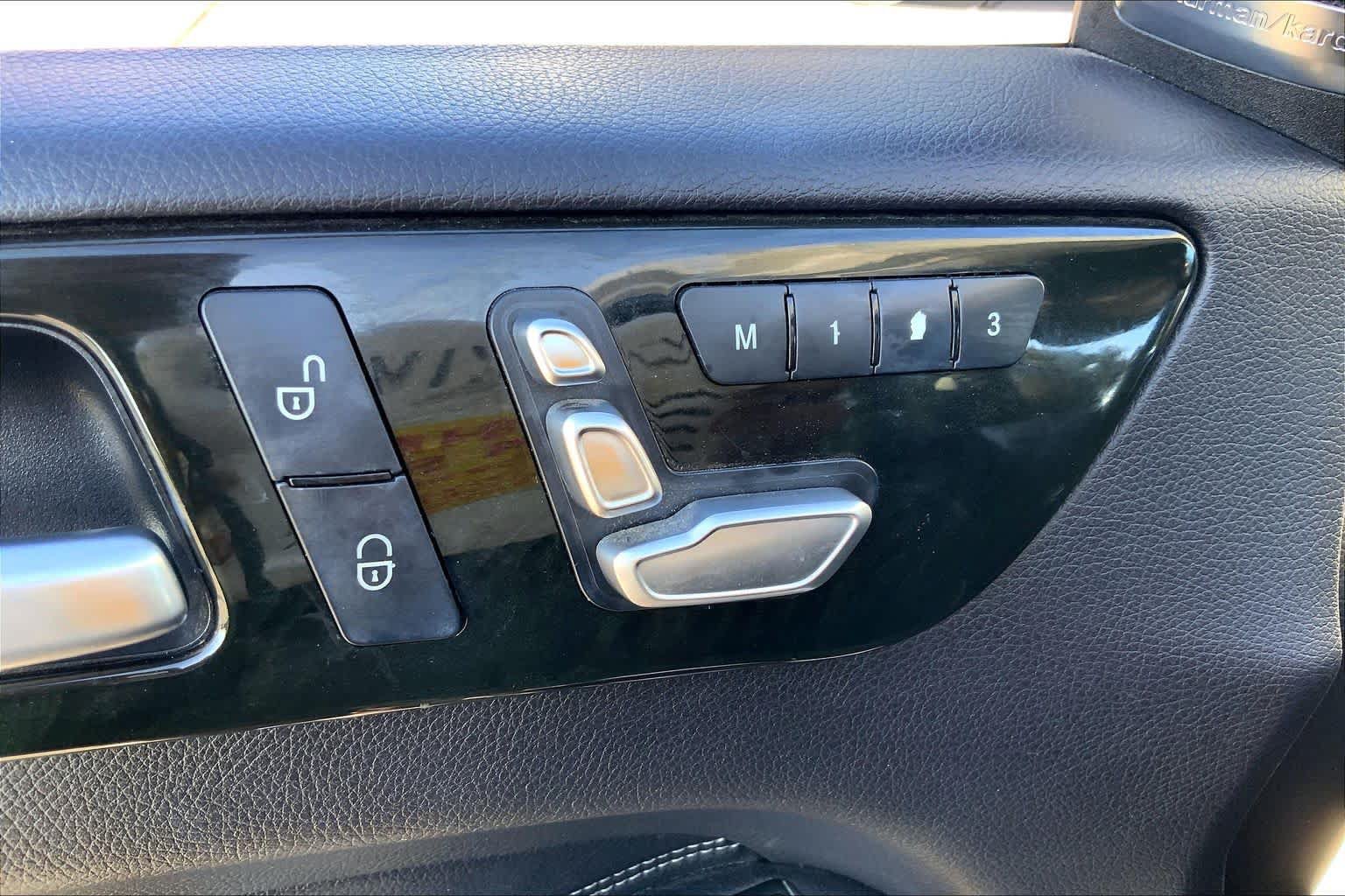 Used 2019 Mercedes-Benz GLS 450 4MATIC image 33