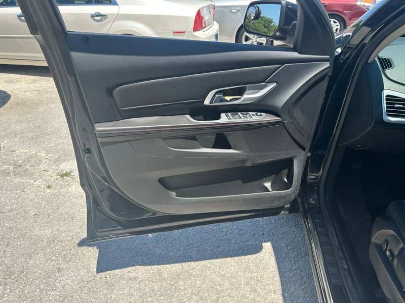 Used 2011 GMC Terrain SLE image 13