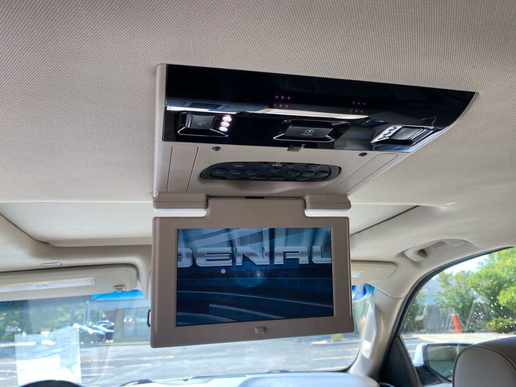 Used 2018 GMC Yukon XL Denali w/ Denali Ultimate Package image 22