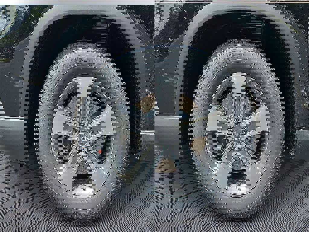 New 2025 Honda Pilot EX-L image 5