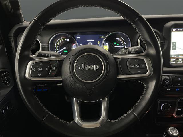 Used 2022 Jeep Wrangler Unlimited Sahara AWD/4WD image 14
