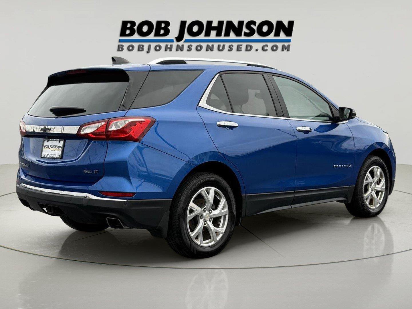 Used 2019 Chevrolet Equinox LT w/ Sun & Navigation Package AWD/4WD image 9