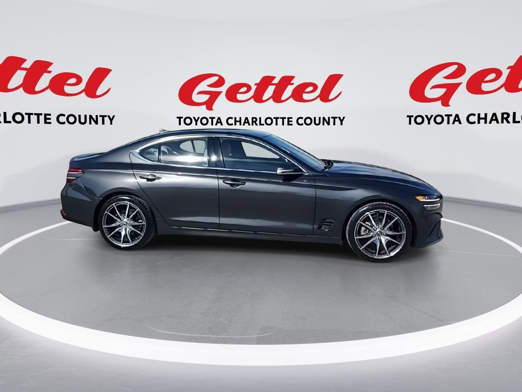 Used 2023 Genesis G70 2.0T image 9