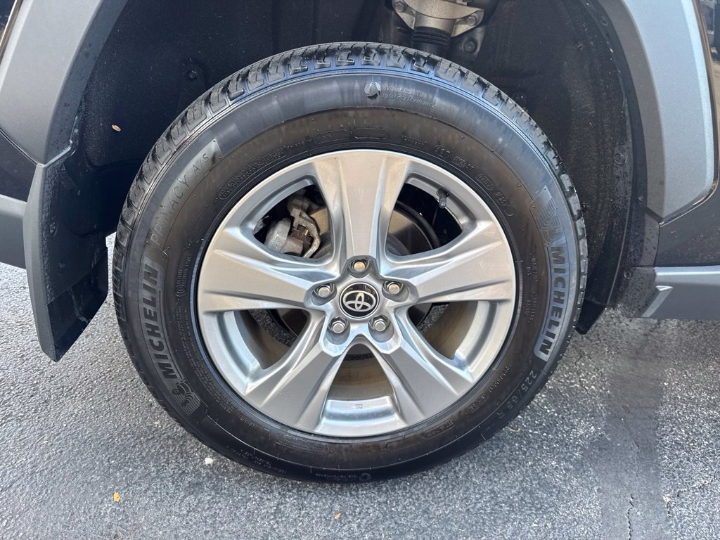 Certified 2025 Toyota RAV4 XLE w/ Convenience Package AWD/4WD image 39
