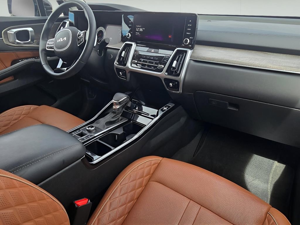 Used 2023 Kia Sorento SX Prestige image 28