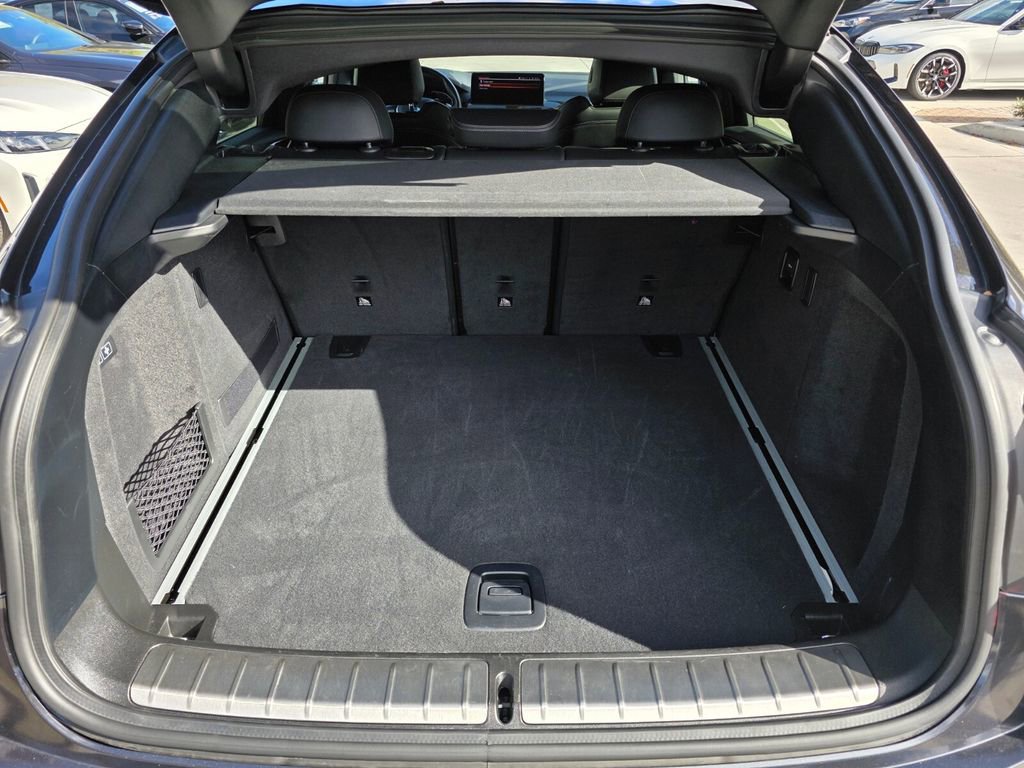 Certified 2022 BMW X4 xDrive30i image 17