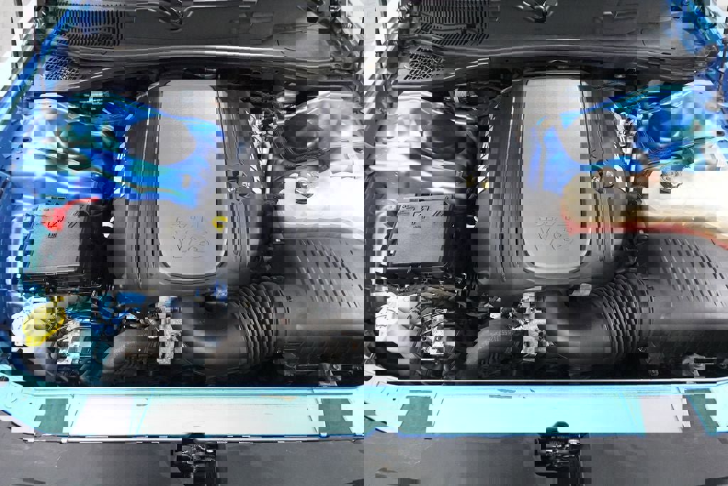 Used 2018 Dodge Challenger R/T w/ Blacktop Package image 27