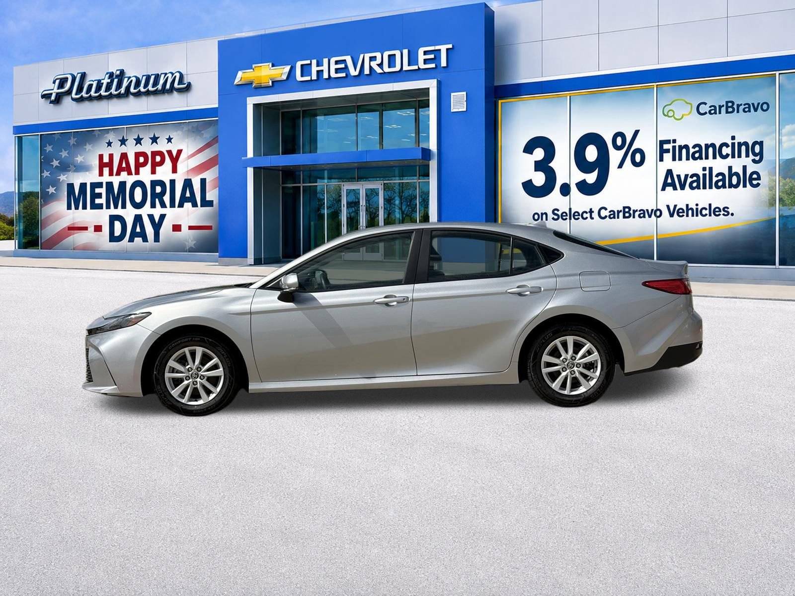 Used 2025 Toyota Camry LE FWD image 4
