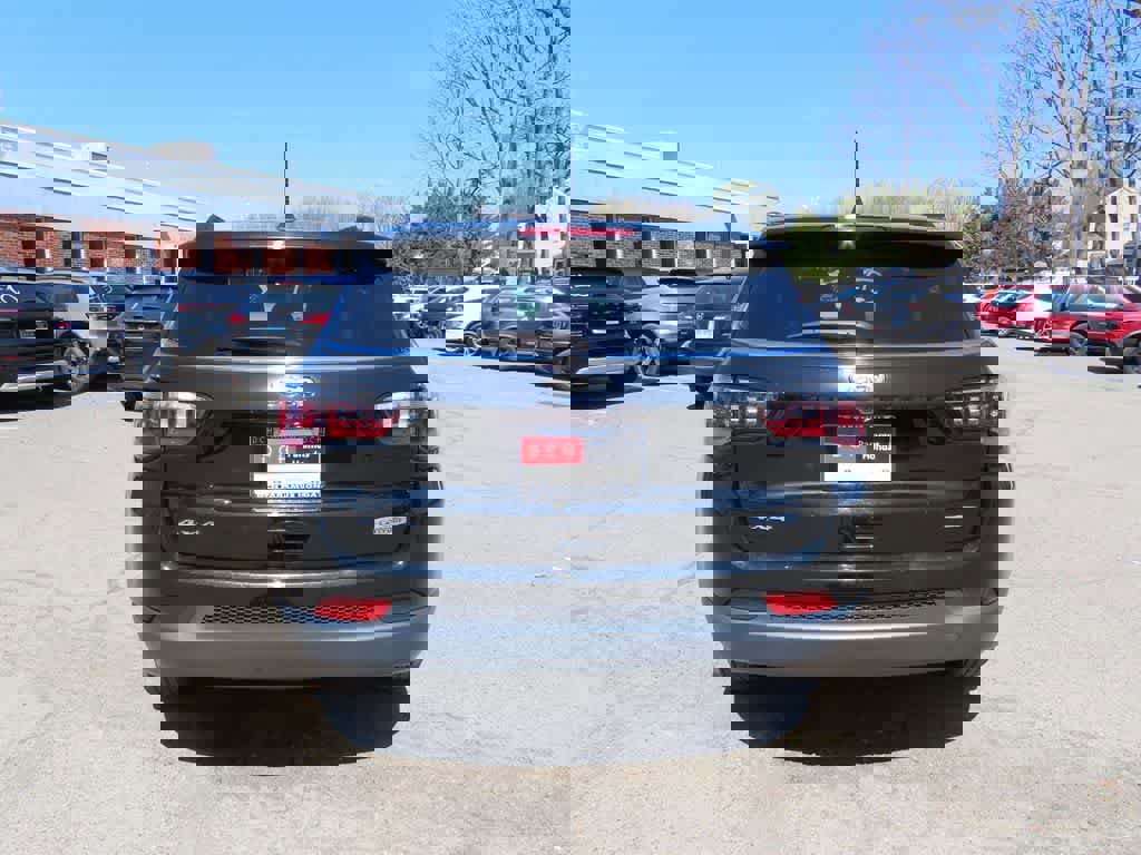 Used 2022 Jeep Compass Latitude image 5