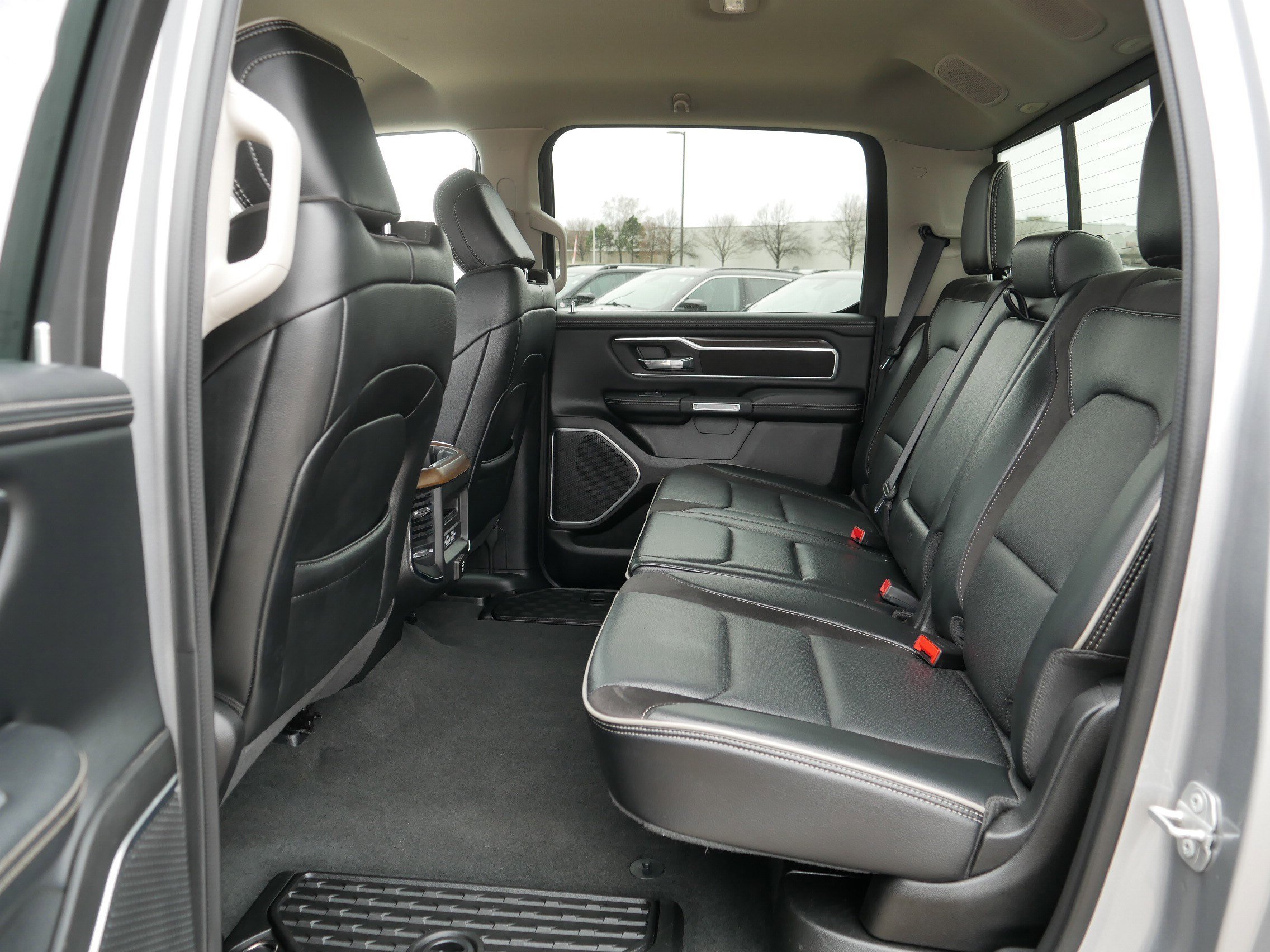 Used 2022 RAM 1500 Laramie image 34