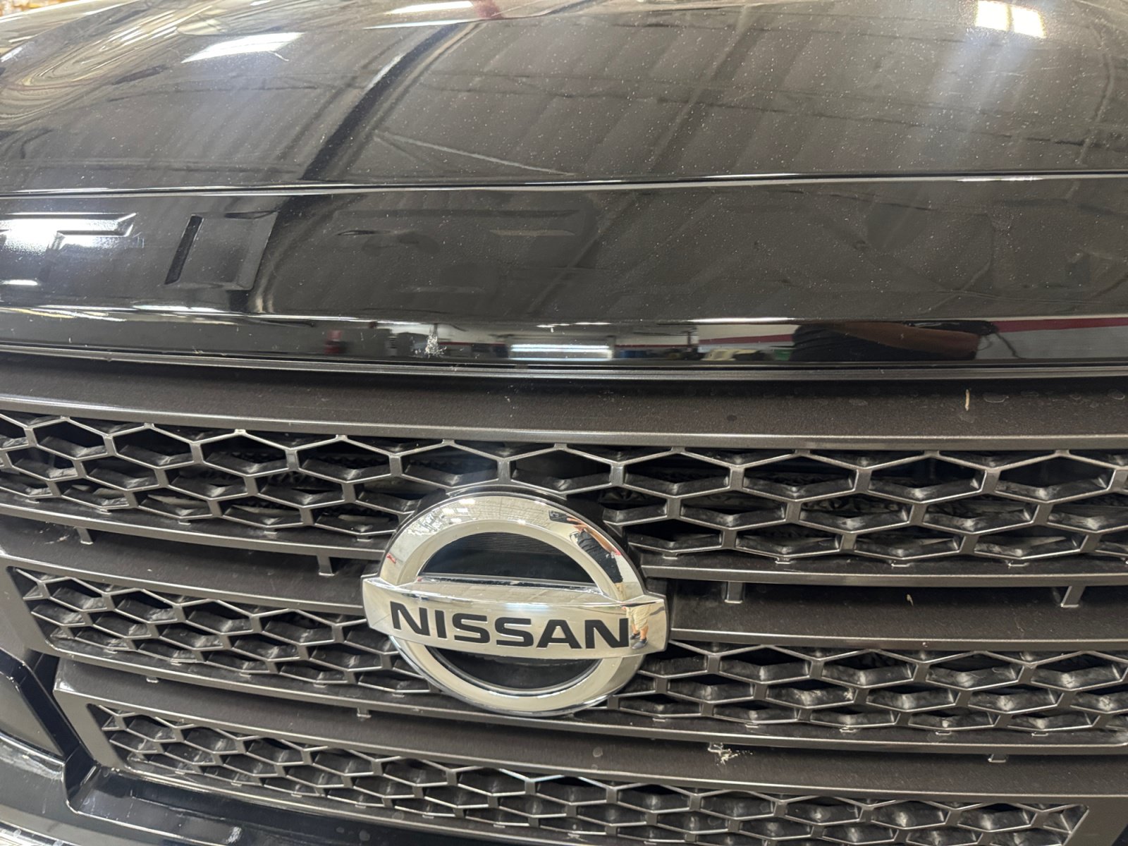 Used 2020 Nissan Titan SV w/ SV Convenience Package AWD/4WD image 23