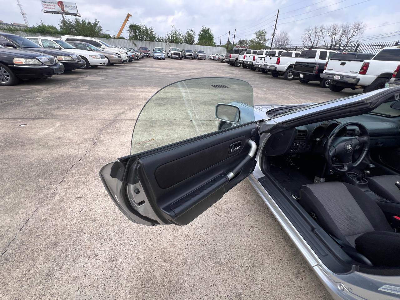 Used 2002 Toyota MR2 RWD image 66
