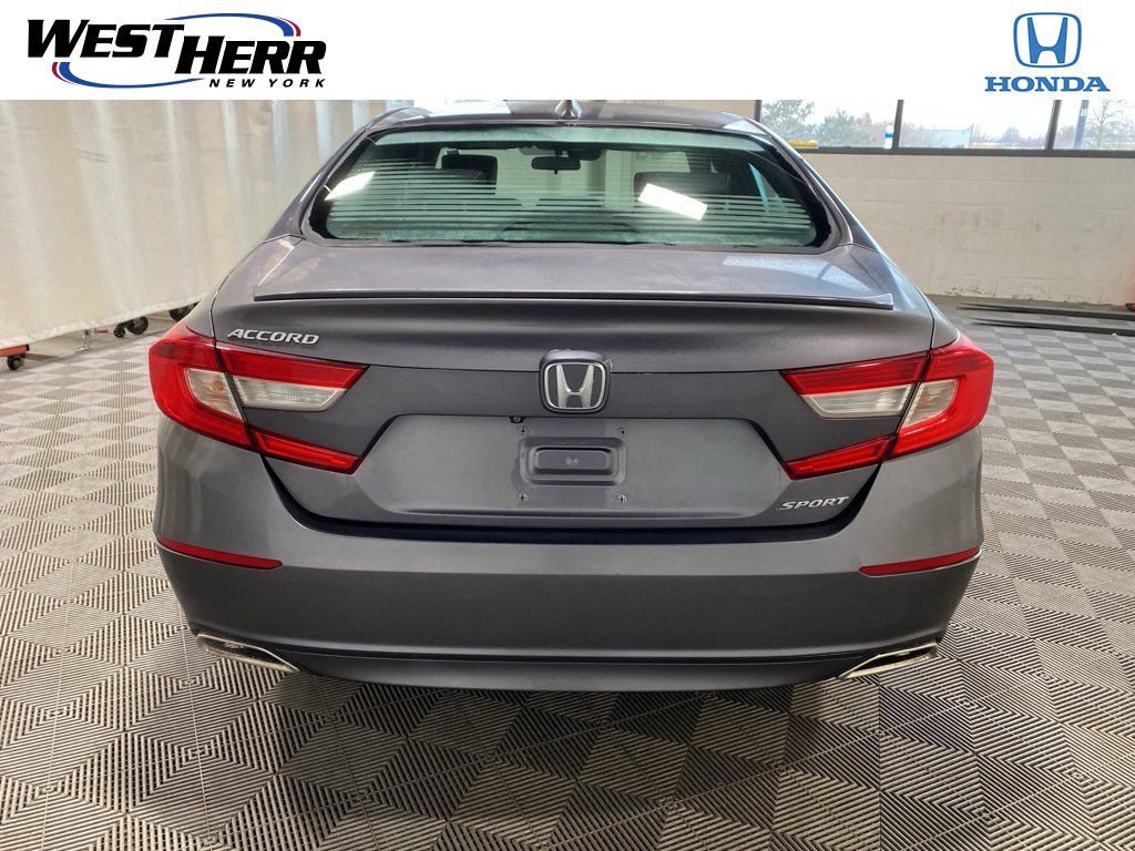 Used 2018 Honda Accord Sport image 6
