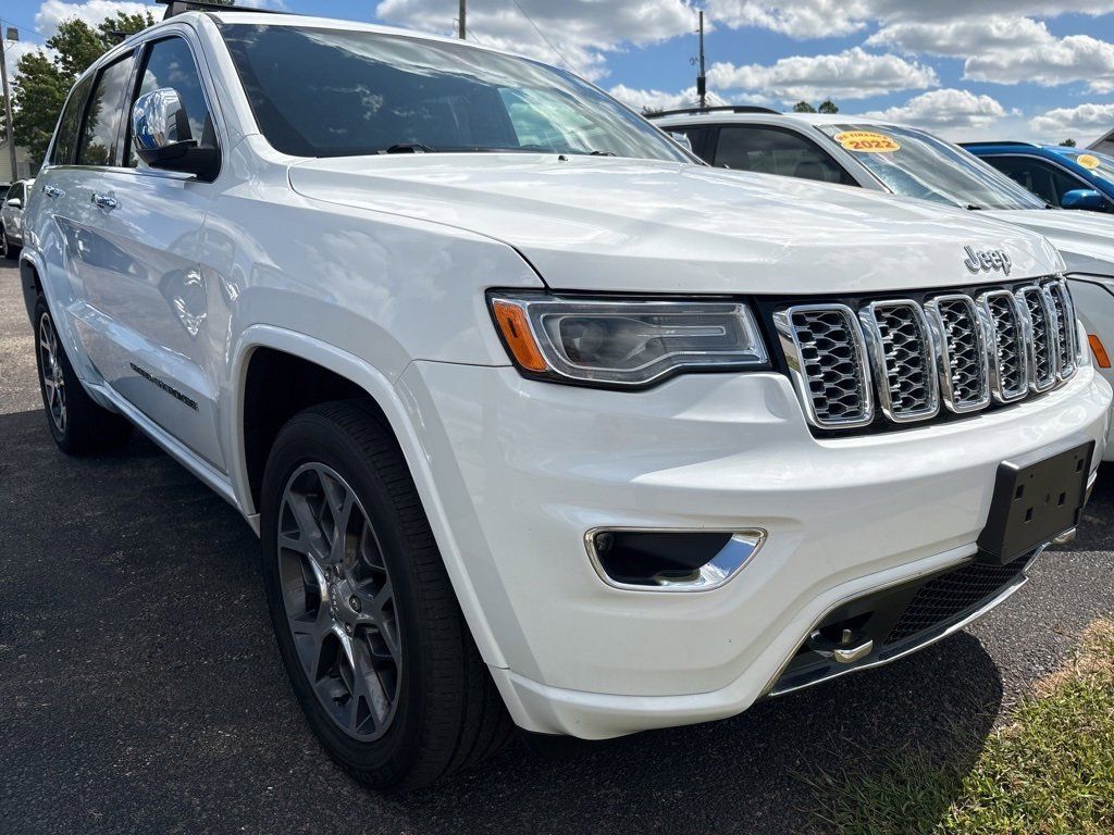 Used 2019 Jeep Grand Cherokee Overland image 1