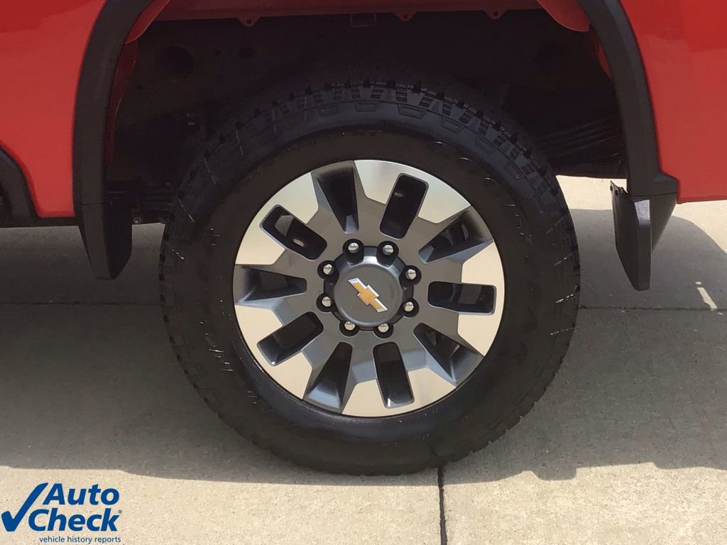 Used 2024 Chevrolet Silverado 2500 Custom w/ Custom Value Package image 35