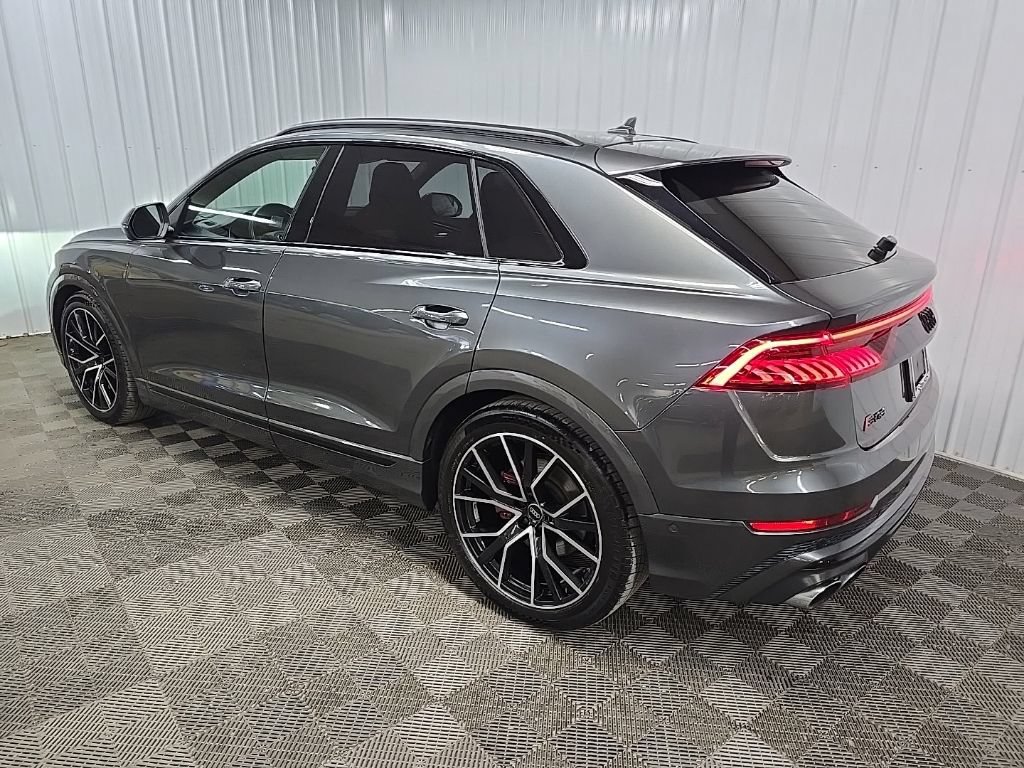 Used 2022 Audi SQ8 Prestige AWD/4WD image 9