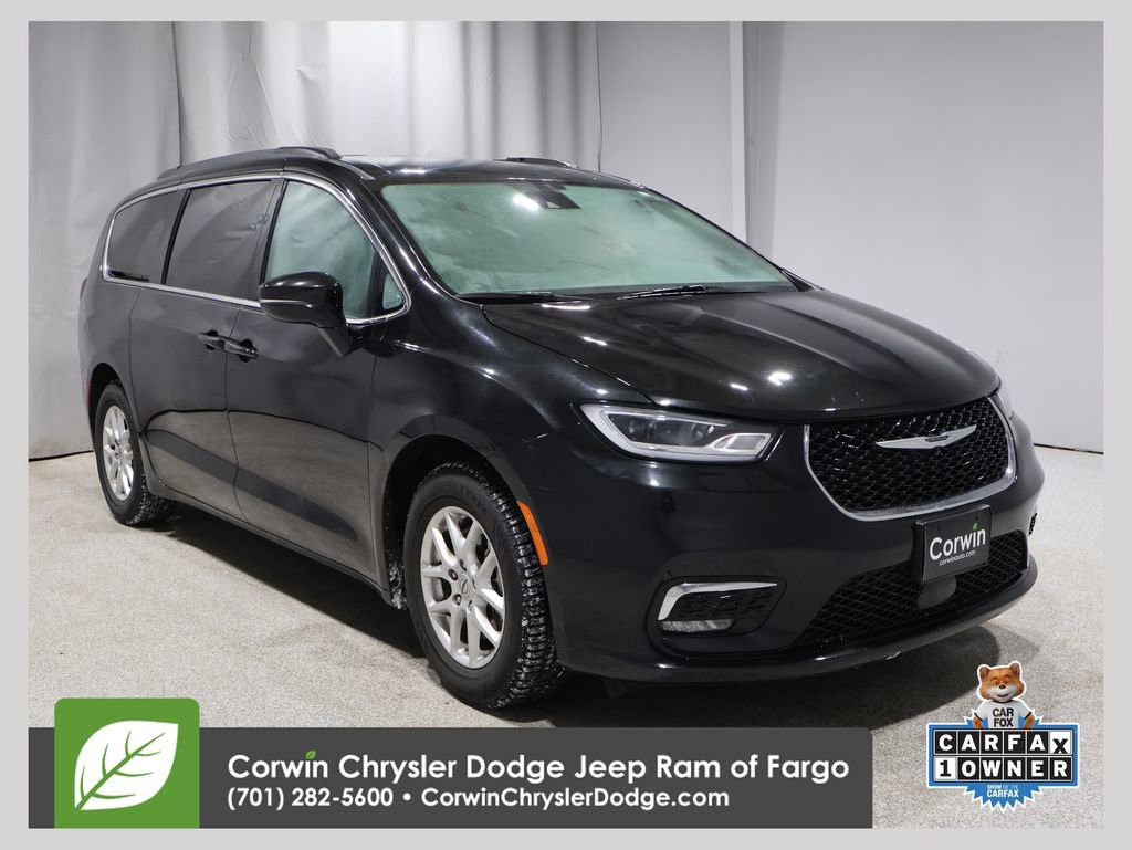 Used 2022 Chrysler Pacifica Touring-L