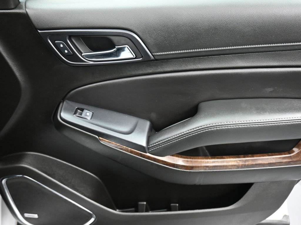 Used 2019 Chevrolet Tahoe LT w/ Luxury Package image 47