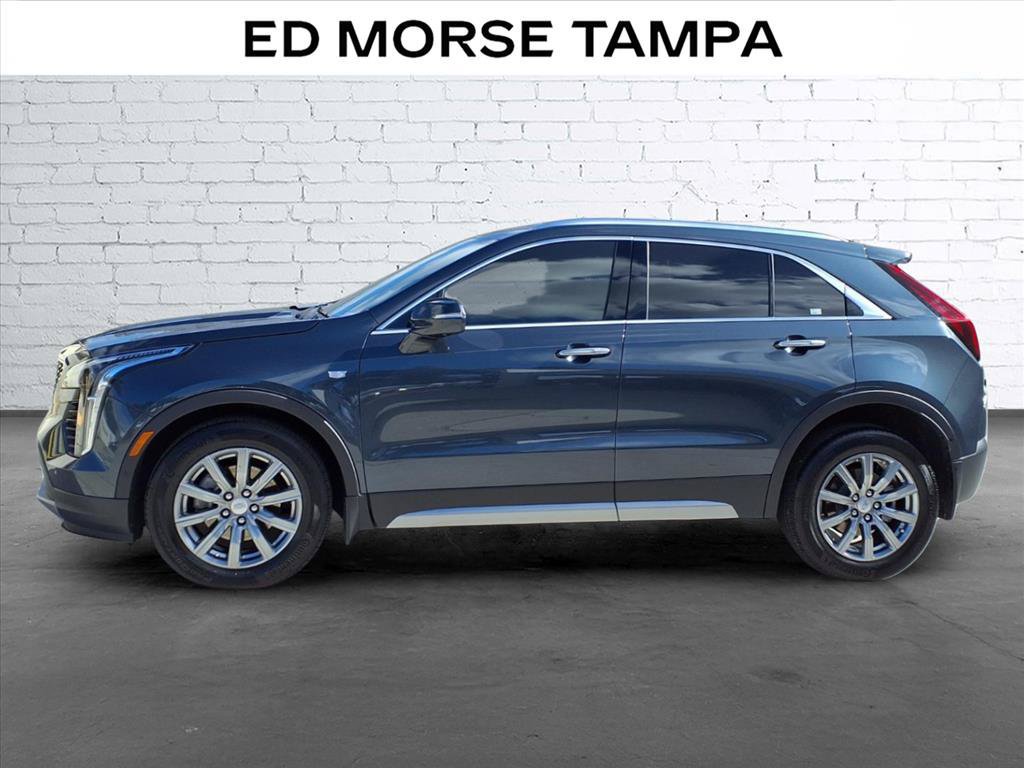Used 2020 Cadillac XT4 Premium Luxury w/ Enhanced Visibility Package FWD image 2