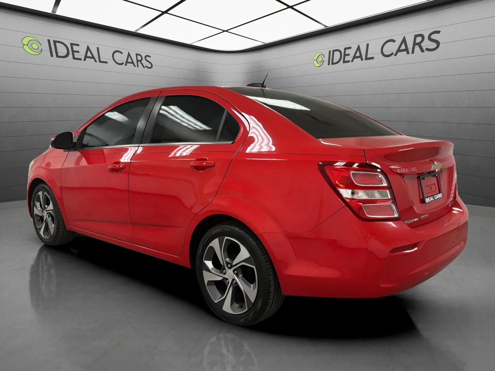 Used 2017 Chevrolet Sonic Premier FWD image 7