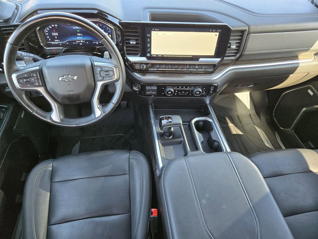 Certified 2023 Chevrolet Silverado 1500 RST w/ Convenience Package II AWD/4WD image 15