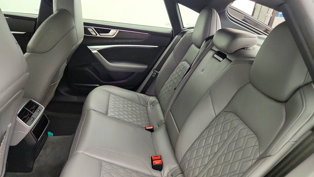 Used 2020 Audi S7 Premium Plus w/ Driver Assistance Package AWD/4WD image 22