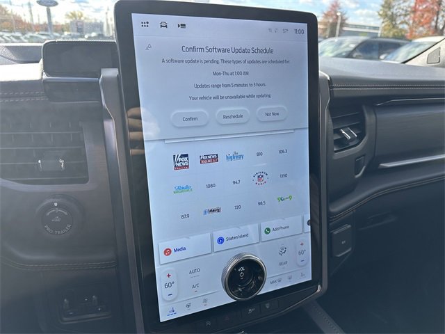 Certified 2024 Ford Expedition Max Platinum image 21