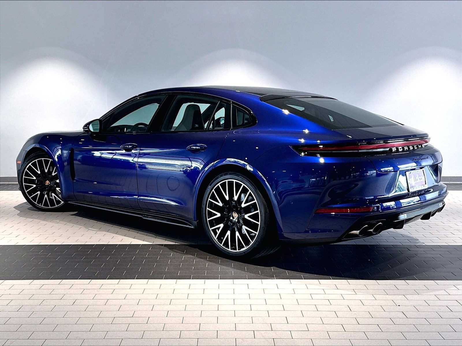 New 2026 Porsche Panamera 4 AWD/4WD image 3